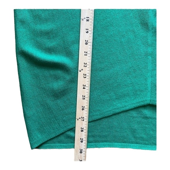 Kerisma Knits Raven Top Kelly Green - Picture 6 of 9